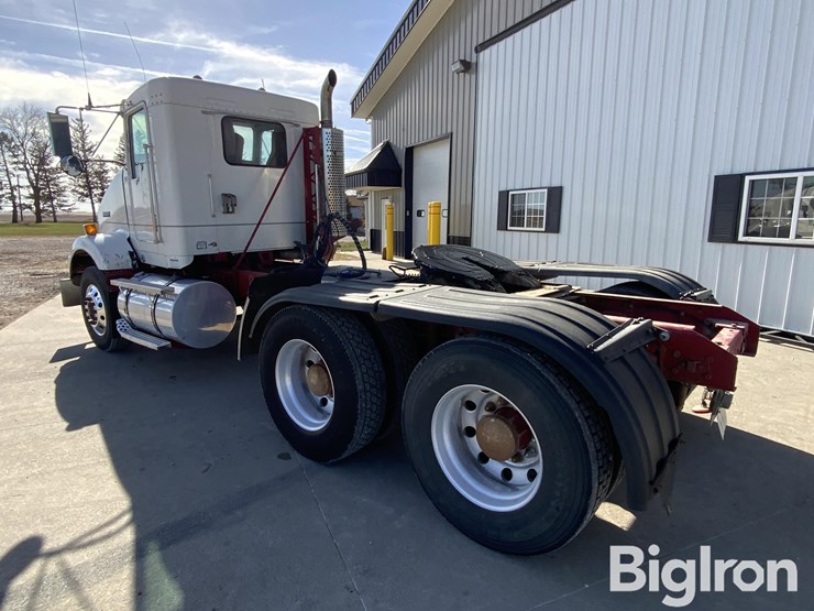 2005-kenworth-t800b-image-7