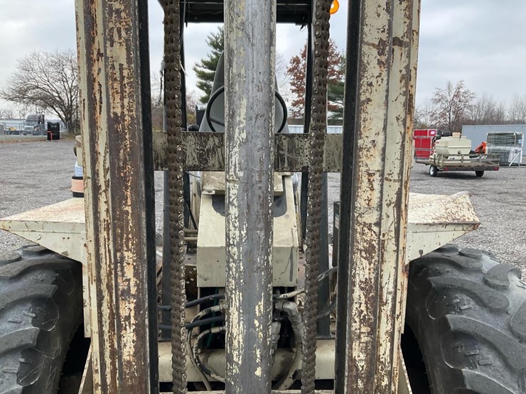 #1355-•-ingersoll-rand-706f-forklift-image-13