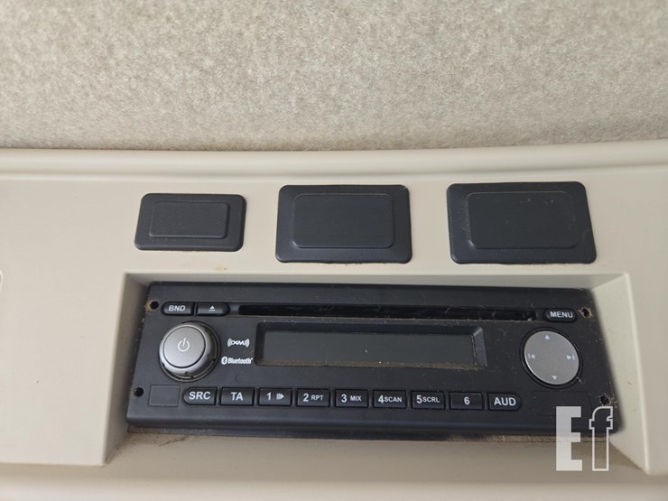 john-deere-r4045-image-44