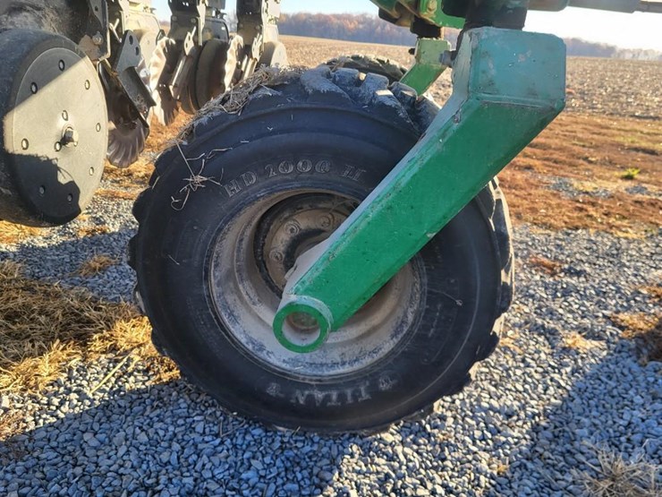 great-plains-yp1625-image-11