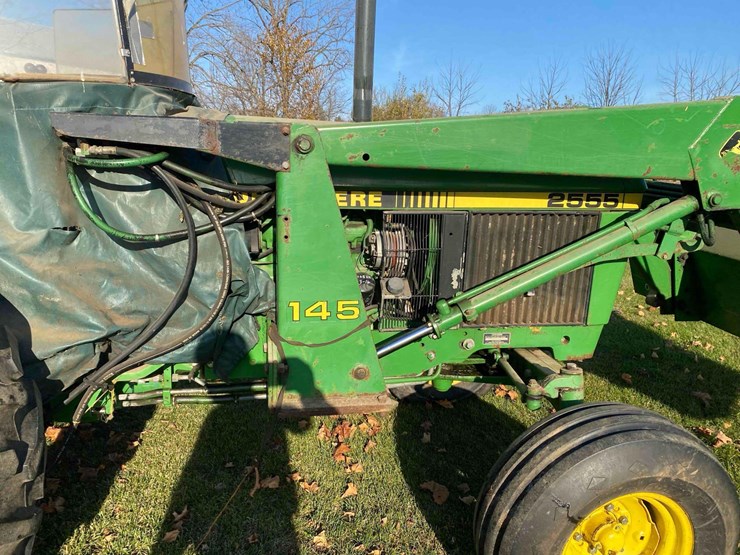 john-deere-2555-image-29