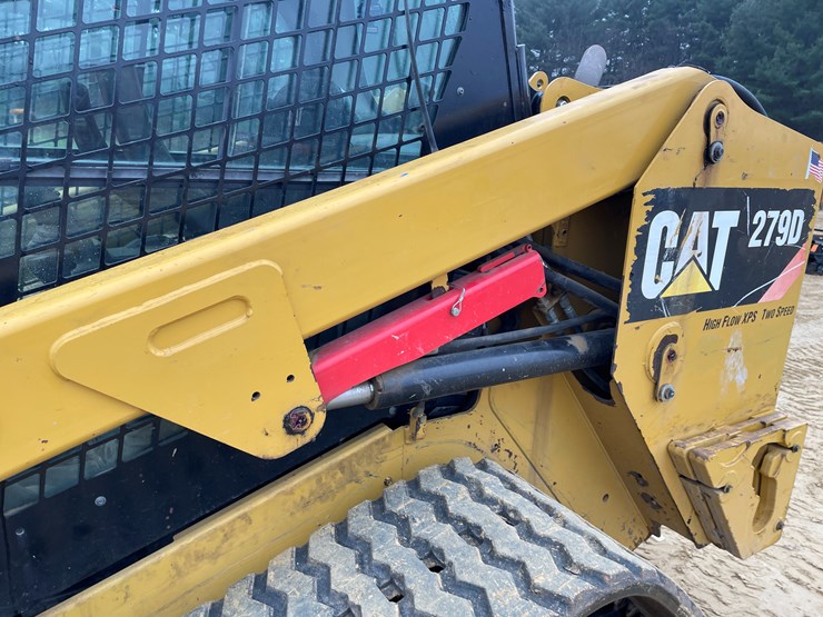 caterpillar-279d-image-30