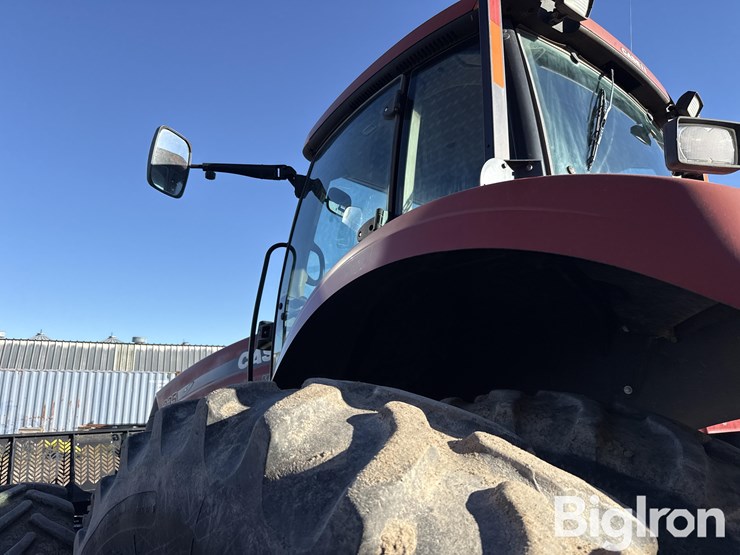 case-ih-magnum-235-image-19