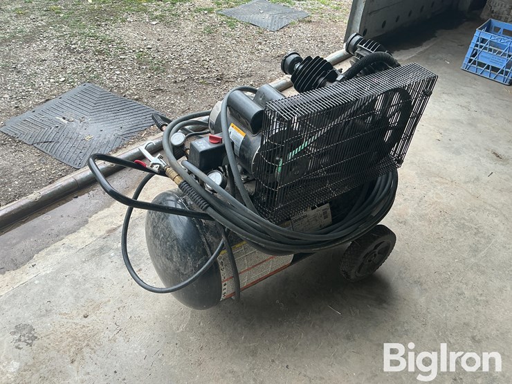 sanborn-spa1682066-air-compressor-image-1