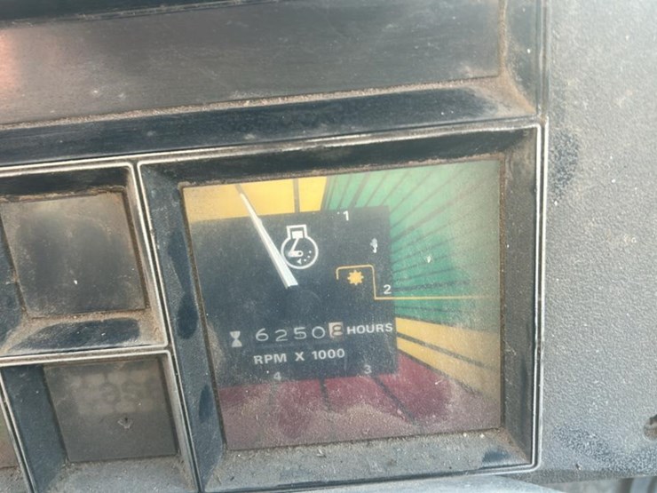 j-i-case-2590-image-2