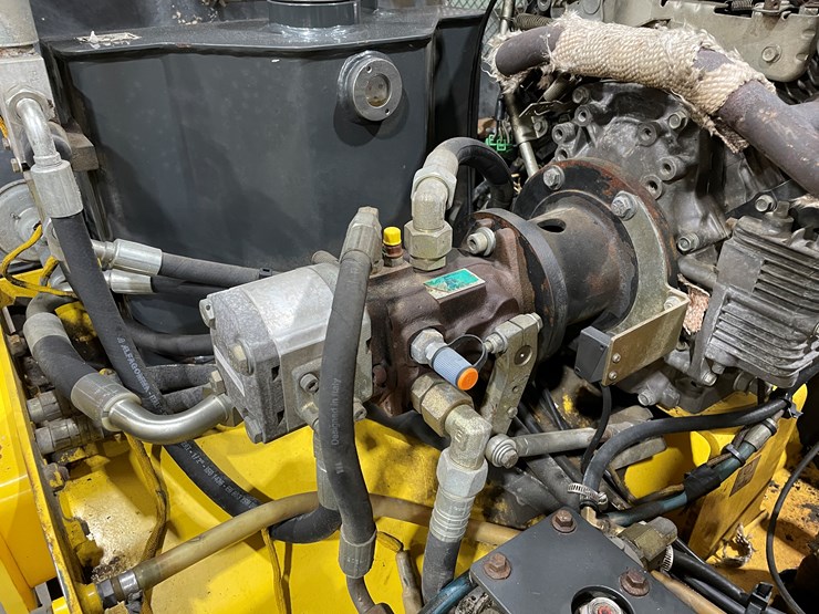 2014-bomag-bw900-50-image-17