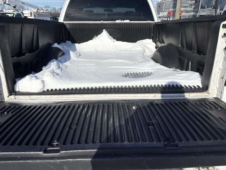 2004-ford-f150-xlt-image-16