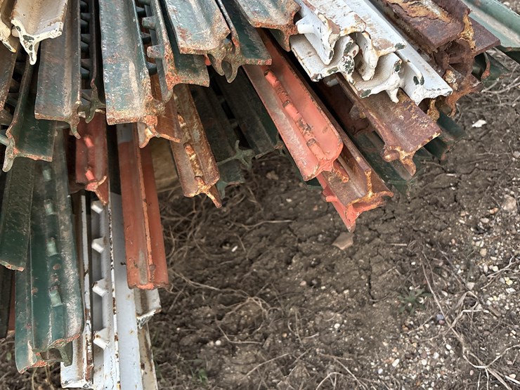 steel-t-posts-image-12