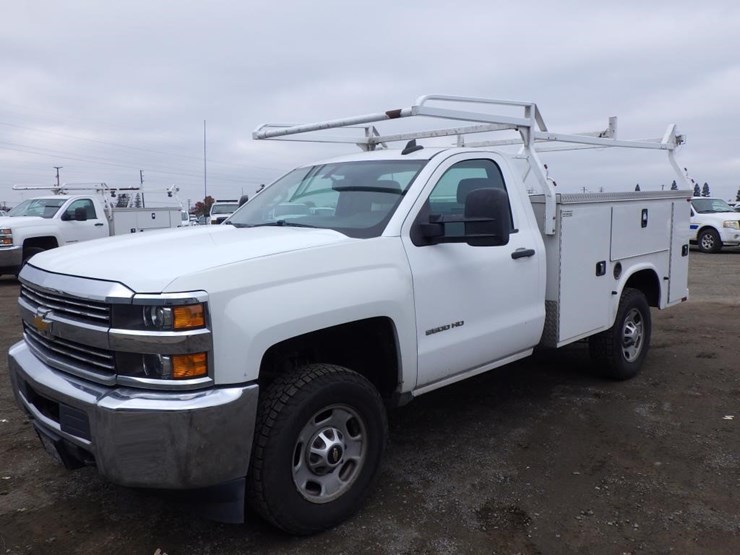 chevrolet-2500hd-image-1