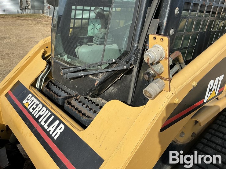 caterpillar-247b-image-16