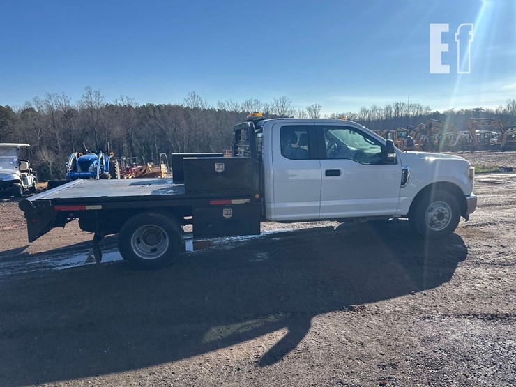 ford-f350-xl-image-6