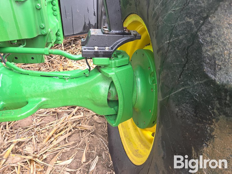 john-deere-8130-image-14