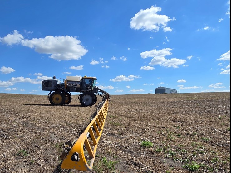 hagie-sts12-image-18