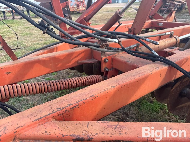 international-490-image-13