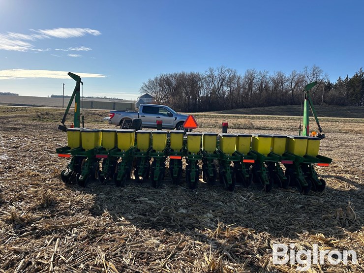 john-deere-1780-image-6