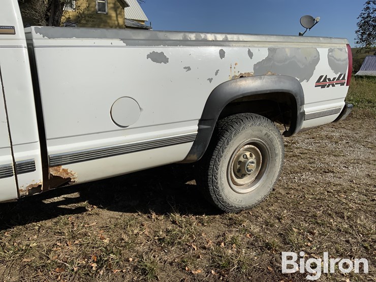 1994-chevrolet-silverado-3500-image-19