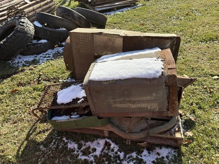 oliver-tractor-screens-image-2