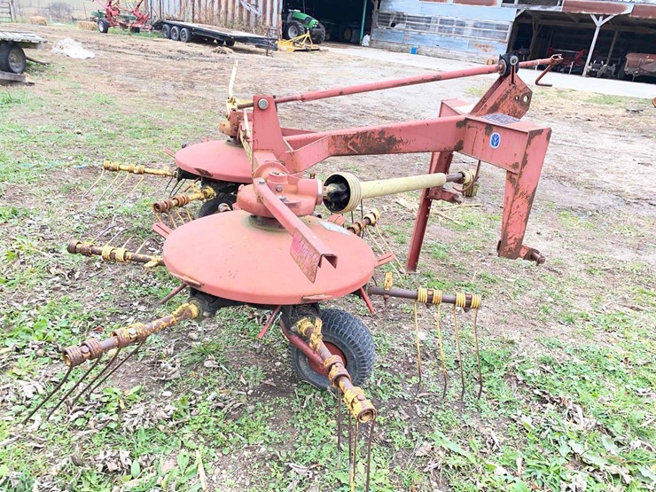 new-holland-255-image-1