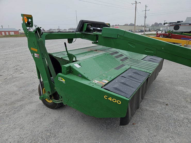 john-deere-c400-image-10