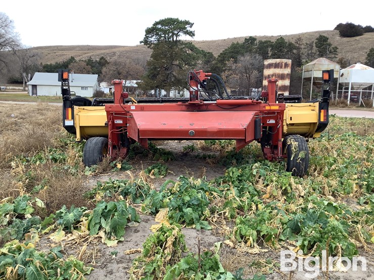 new-holland-h7150-image-6