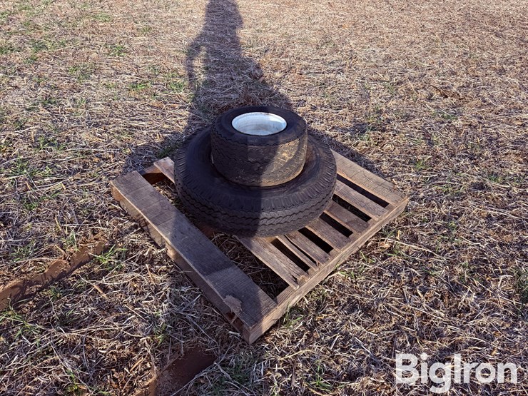 18x8.50-8nhs-&-7.00-15lt-tires-image-5