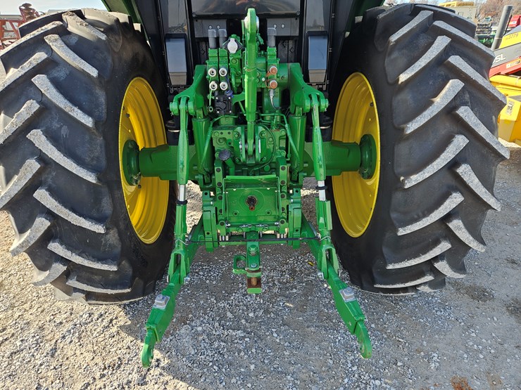 john-deere-6155m-image-14