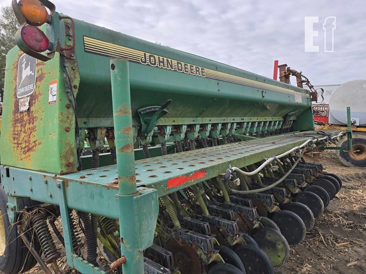 john-deere-1520-image-14