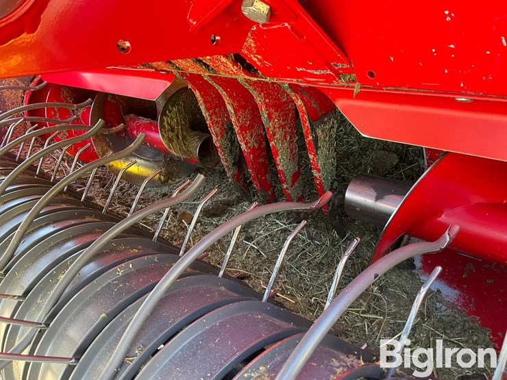 massey-ferguson-1840-image-14