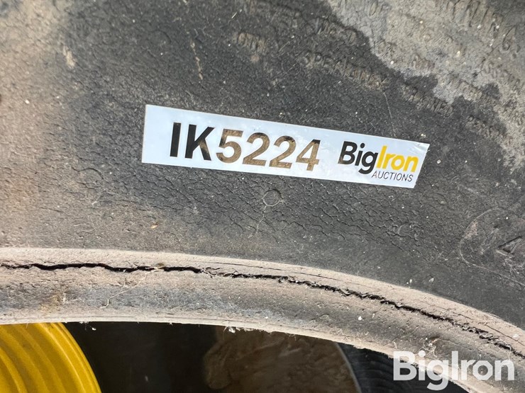 john-deere-8330-image-12