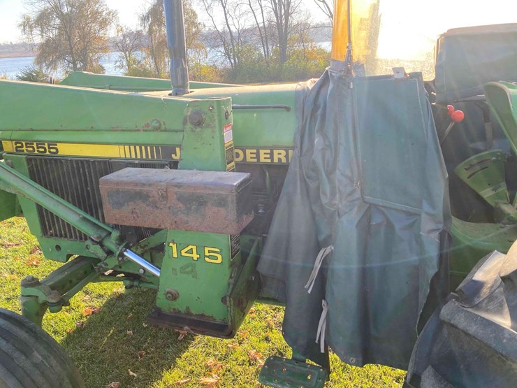 john-deere-2555-image-38