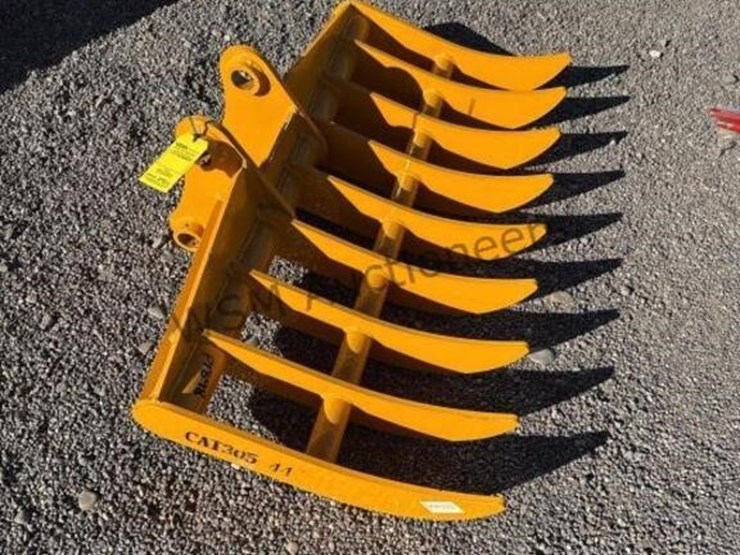 caterpillar-305-image-3