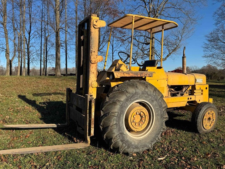 massey-ferguson-2500-image-18
