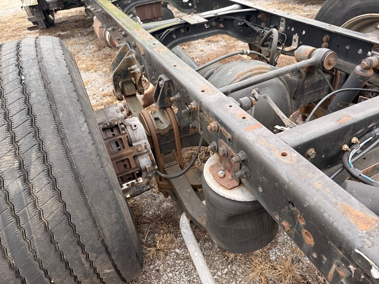 international-durastar-4300-image-24