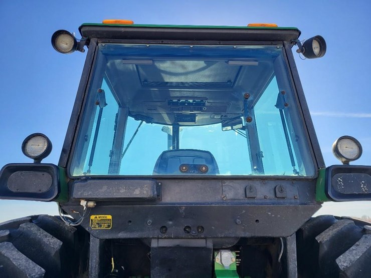 john-deere-4450-image-30