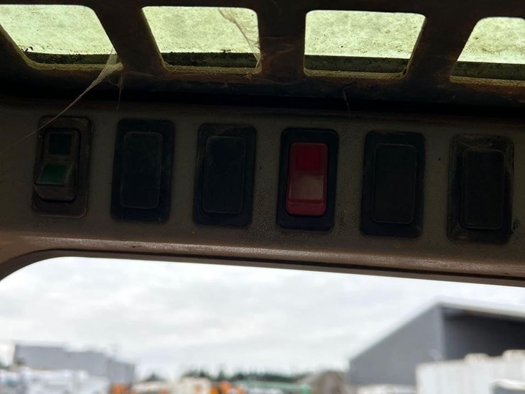 bobcat-s185-image-18