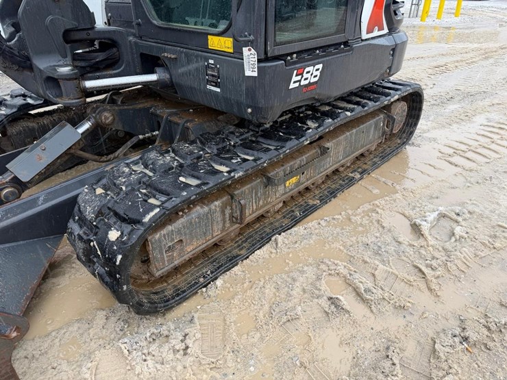 bobcat-e88-image-15
