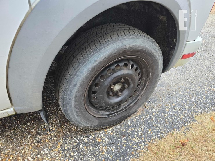 2013-ford-transit-connect-image-8