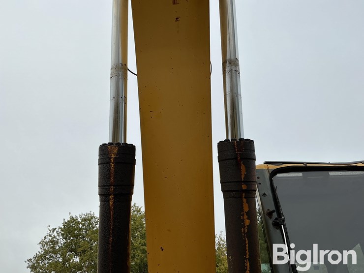 komatsu-pc200-lc-image-18