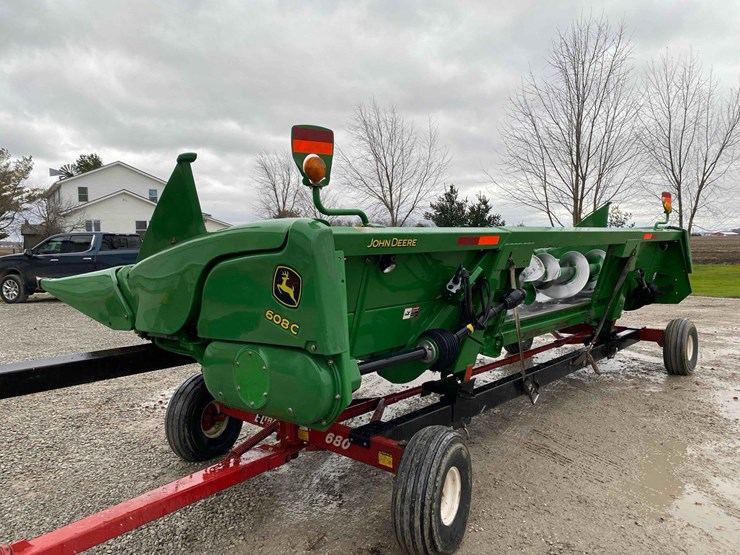 john-deere-608c-image-3