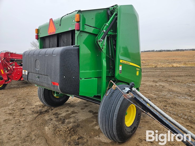 2020-john-deere-560r-image-5