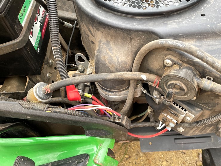 john-deere-x300-image-52