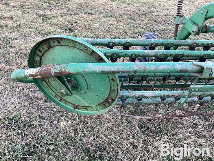 john-deere-672-image-18