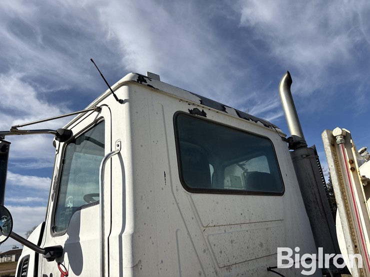 2003-mack-cv500-granite-tri/a-concrete-transit-mixer-truck-w/bridgemaster-booster-image-17
