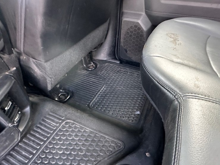 2022-dodge-ram-2500-image-27