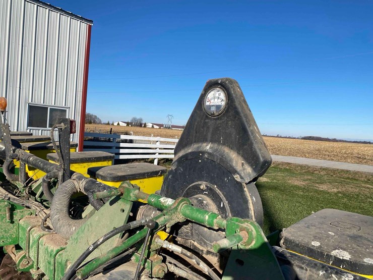 john-deere-1760-image-42