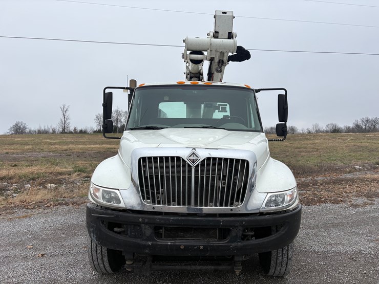 international-durastar-4300-image-2