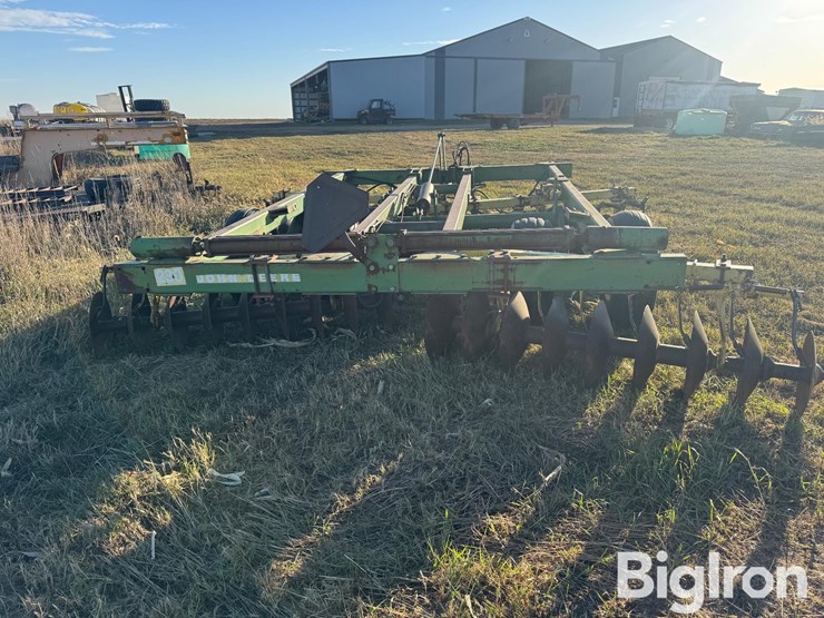 john-deere-230-image-6