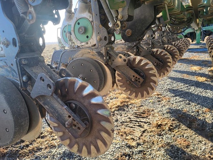 great-plains-yp1625-image-46