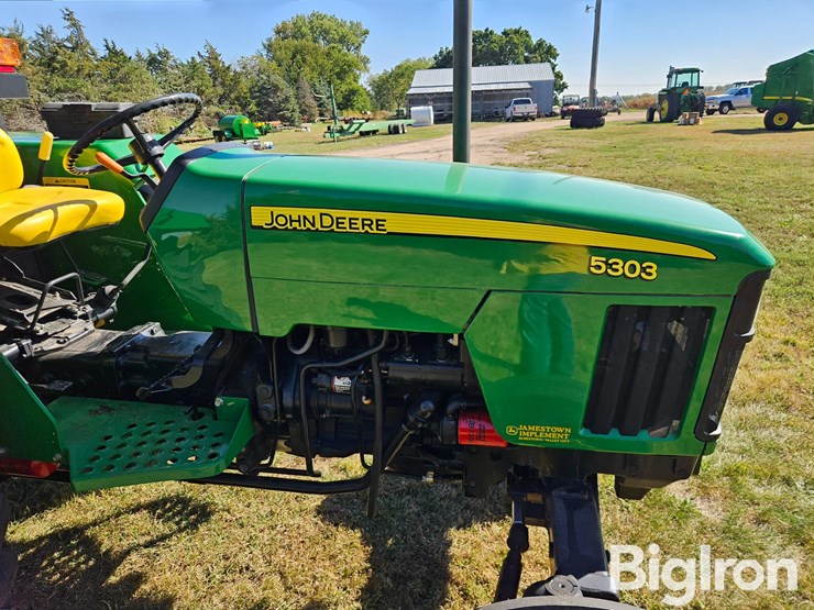john-deere-5303-image-12