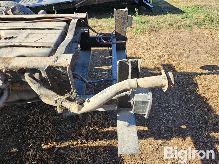 ford-f350-xl-image-13